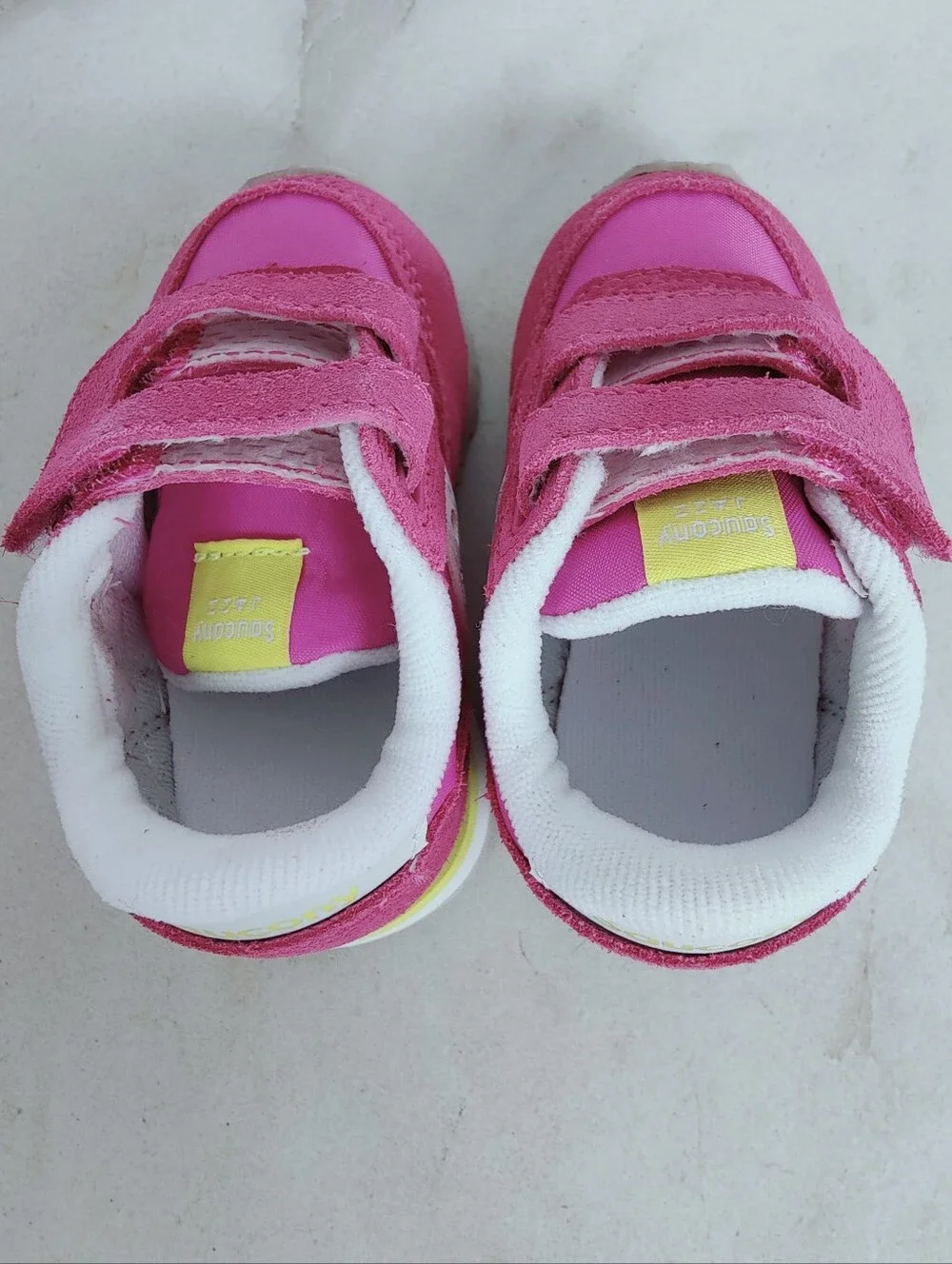 NIB Saucony Baby Jazz Hook & Loop Pink Lime Sneakers, Sz 4